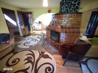 Cabana 3 cam,2 nivele 100 mp+teren extravilan 2,5 ha+1 ha padure, lang