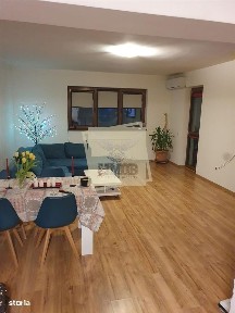 Vând apartament 3 camer