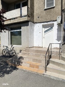 De vanzare spatiu de birouri sau comercial ultracentral 3 camere 70 mp
