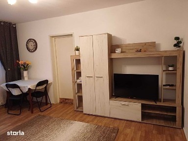 Proprietar, inchiriez apartament 2 camere, zona Circumvalatiunii