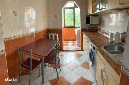 Apartament cu 2 camere în zona Nicolina 1