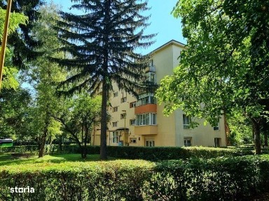 Parricular 2 camere Saturn