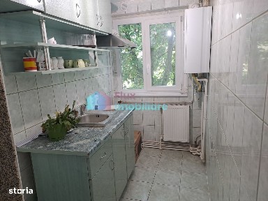 Apartament cu 3 camere semimobilat etaj 3 George Enescu