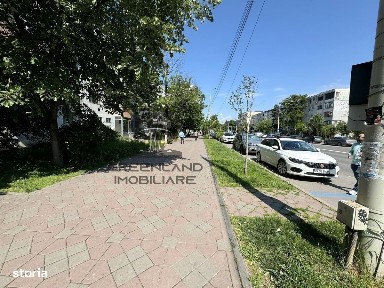 2 CAM - Podu Ros - fara risc, renovat total, 50mp, pretabil pt birouri