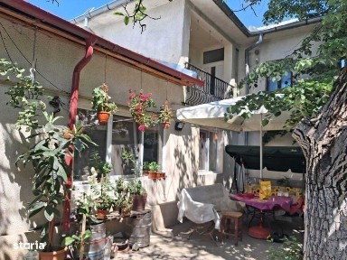 Casa 4 camere si garaj | Strada Raului aproape de Strada Brestei