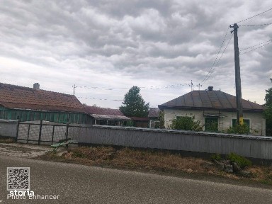 2 Case + 1600 mp Teren, zona centrala Balinesti, Siret