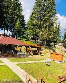 Casa de vacanta, 4 camere, 119 mp utili, 2300 mp de teren, Marisel