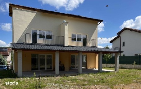 Casa in mijlocul naturii - Gilau Vest