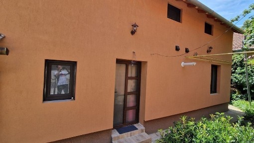 Propietar: Vand casa 3 camere in Arad, central, renovata si utilata co
