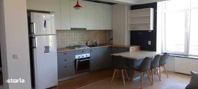 Apartament 3 camere de inchiriat - strada Eroilor
