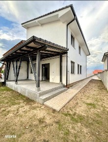 Duplex 4 camere,teren 271 mp,Micesti