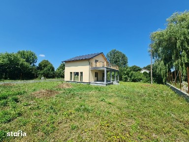 Casa noua - 4 camere de vanzare Halchiu Comision 0