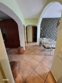 Inchiriez apartament 3 camere, etaj 1 Tudor