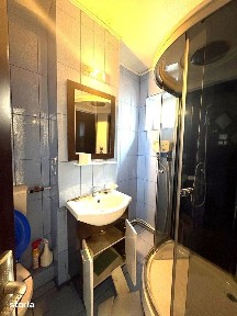 Apartament 3 camere 57mp zona Autogarii 54.000eur neg