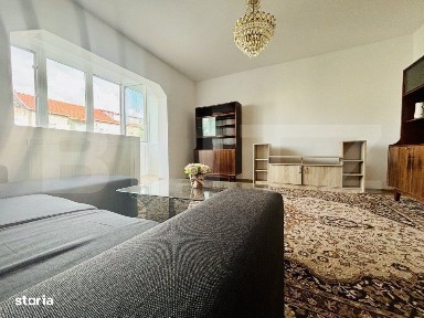 Apartament de vanzare, total decomandat, cu 4 camere, 79 mp, zona Giro