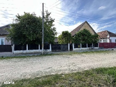 Casă DE VANZARE in Crăiești (Comuna Adamuș)