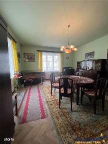 Casa singura in curte, cu garaj, Central, Brasov