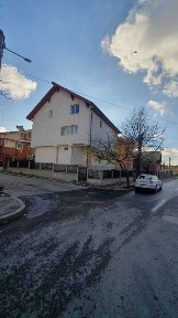 Proprietar, vand apartament 3 camere decomandat in Techirghiol