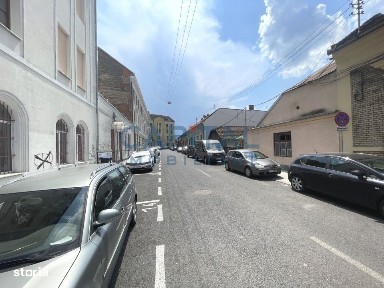 Restaurant cu bucatarie echipata + curte 400 mp - spatiu ideal in Cl