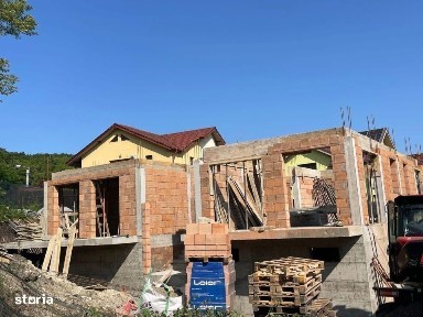 Apartament generos de 4 camere - 127 mp, 4 balcoane, 2 bai, bloc nou