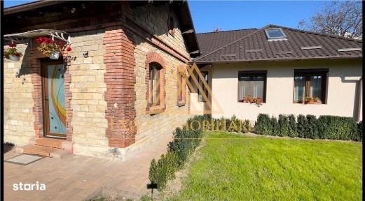 Casa Franceza de vanzare