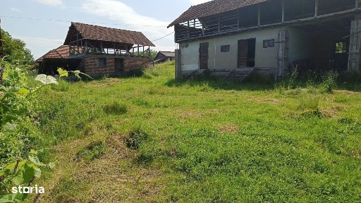 De vanzare Casa cu Teren - Comuna Draghici - Jud. Arges