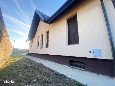 Casa Valea Ursului Miroslava, garaj/ 177 mp utili/ 512 mp teren