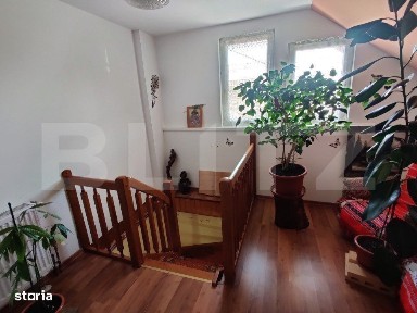 Apartament spatios in vila situat in Codlea