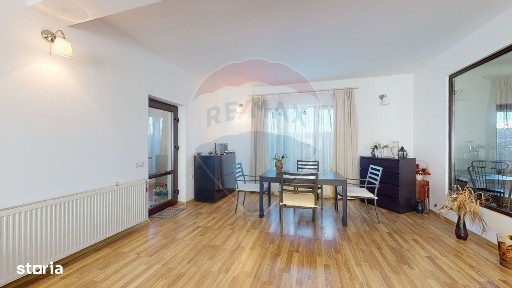 Casa individuala cu 4 camere, garaj si curte in zona de Nord, Gulia