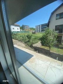2 camere, 52 mp, 2 balcoane - partial finisat, perfect de amenajat