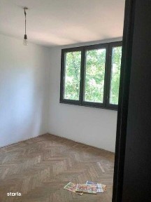 Vand apartament 3 camere Tiglina I - pret negociabil