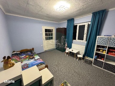 Casa individuala 560 mp teren 3 camere curte si gradina zona Gura Raul