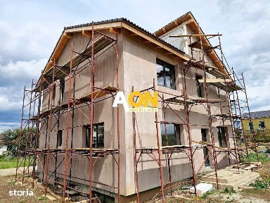 Casa semifinisata, 4 camere, 554 mp teren, Cetate