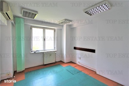 Spatiu de birouri de inchiriat 55mpu, zona Unirii