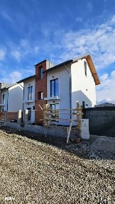 Vila Individuala 5 Camere | Teren 300m | Mansarda Generoasa |