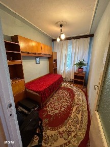 De vanzare apartament cu 3 camere,2 balcoane, zona Piata Mare 48.500e