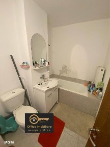 Traian zona Ursus apartament 3 camere cu garaj sub bloc