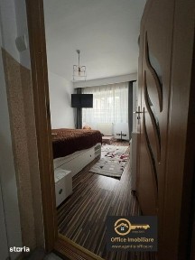 Traian zona Ursus apartament 3 camere cu garaj sub bloc