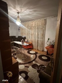 De vanzare apartament cu 4 camere si balcon, mobilat si utilat, 66900e