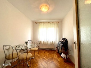 Apartament cu 3 camere, etaj intermediar, Gherla