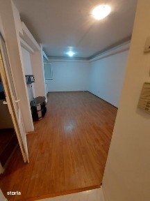 Inchiriez apartament