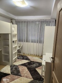 Proprietar, inchiriez apartament cu 3 camere Unirii