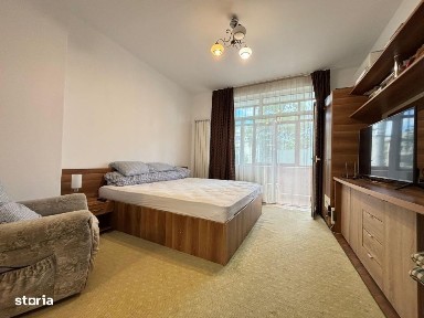 Garsoniera de la Drept, etaj 1, 28 mp, mobilata, centrala, 5 min metro