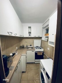 Vand apartament mobilat si utilat