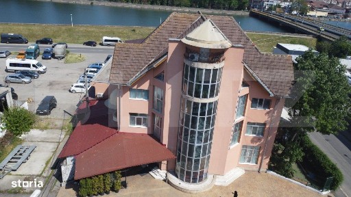 Motel + Sala de evenimente, fiecare avand suprafata de 750 mp, zona ce