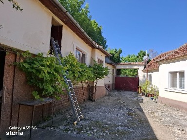 Casa cu teren 514 mp in Maierus, constructie 1960 din caramida!