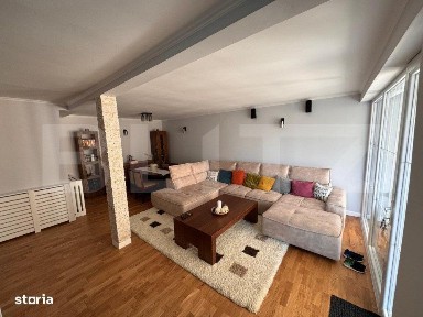 Casa individuala moderna cu piscina si gradina amenajata - Sannicola