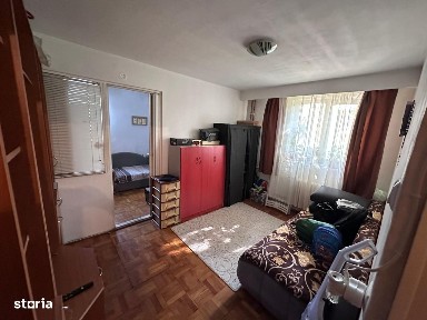 Vand apartament 3 camere Gheorgheni
