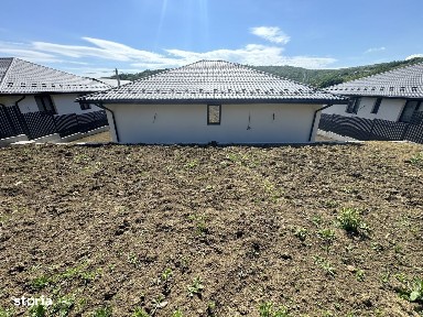 600 mp teren!BECI MARE! CANALIZ! Încălz în pard! Casa 4 camere Tomesti