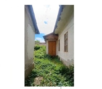 Teren 6000 mp cu 2 case, Faget